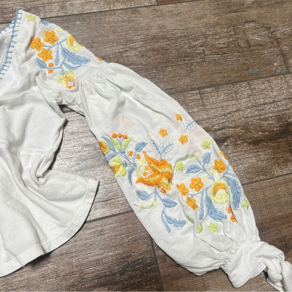 Free People | White Floral Embroidered Blouse - Picture 6 of 7